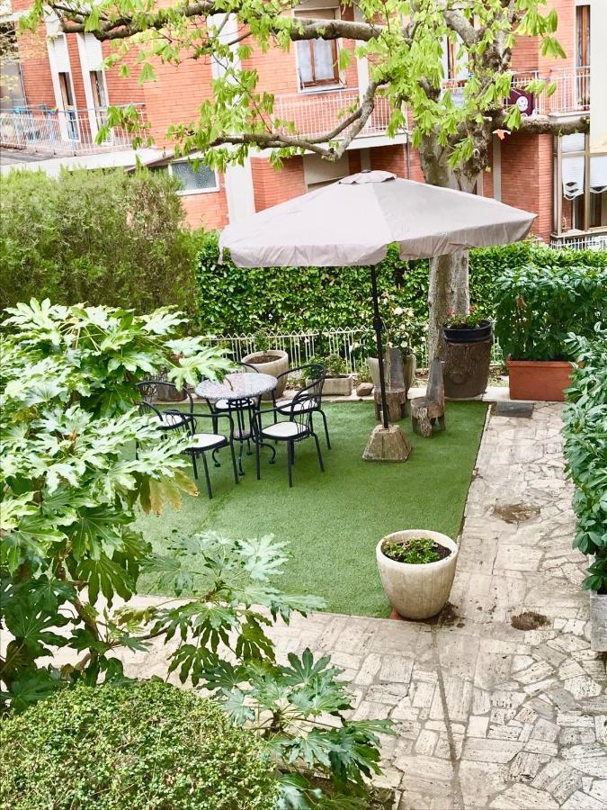 Apartamento Enzo Lettings Chianciano Terme Exterior foto